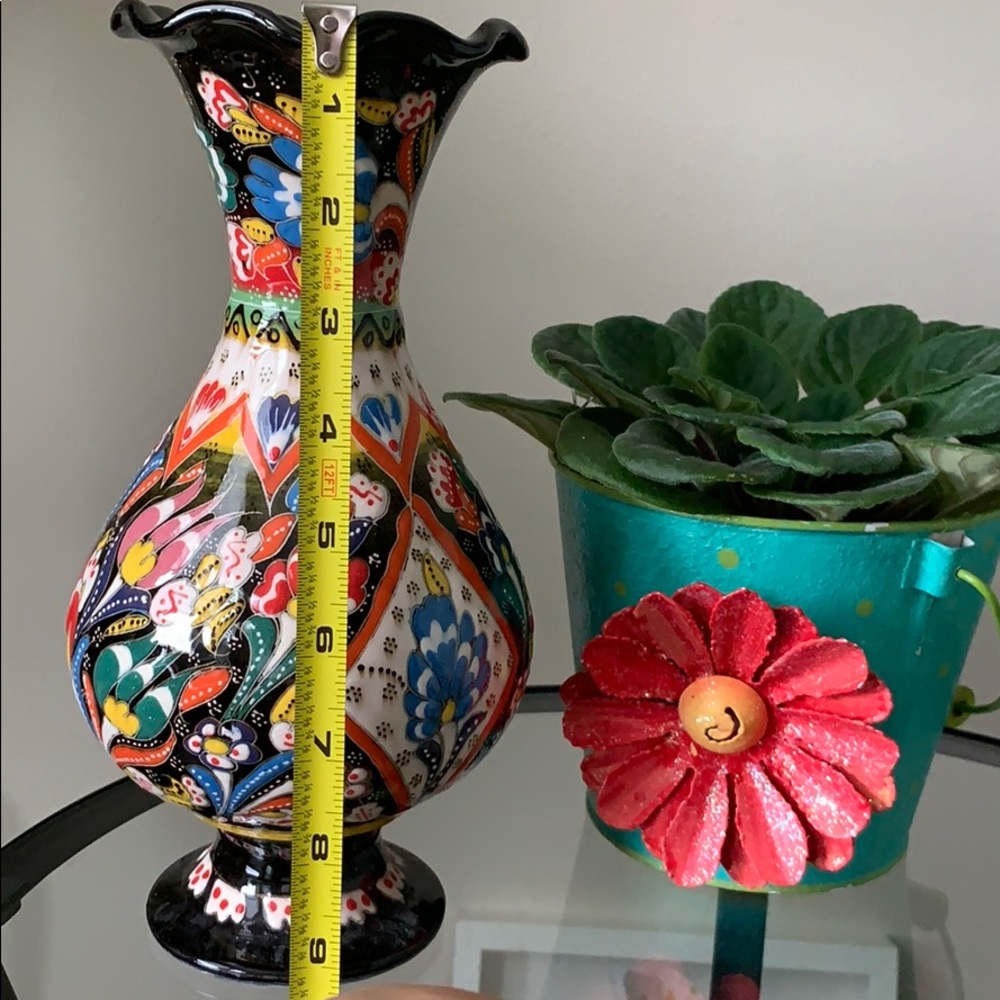 Vase - Picture 5 of 5